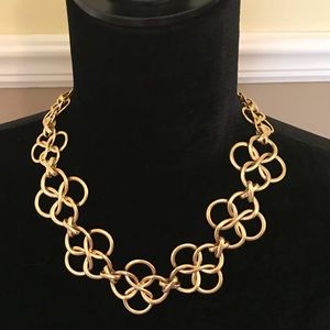 Stella and Dot Crosby linked necklace